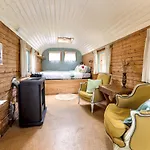 Camping La Roulotte de la Ferme de Froidefontaine Havelange