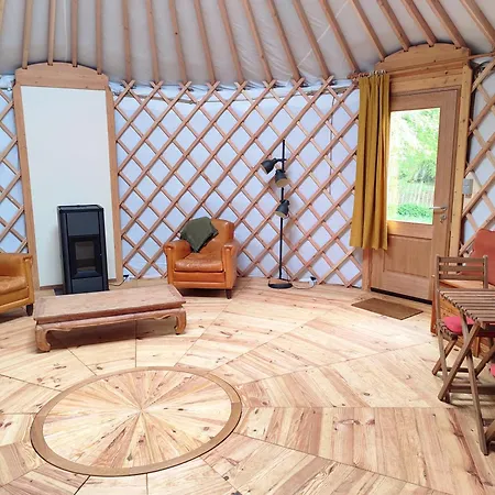 Camping Les Insolites De La Ferme De Froidefontaine