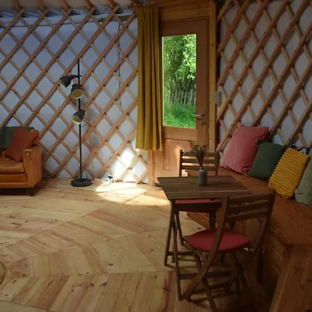 Les Insolites De La Ferme De Froidefontaine Camping