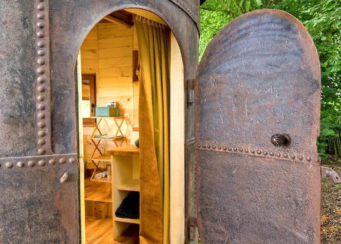 Les Insolites De La Ferme De Froidefontaine Camping *